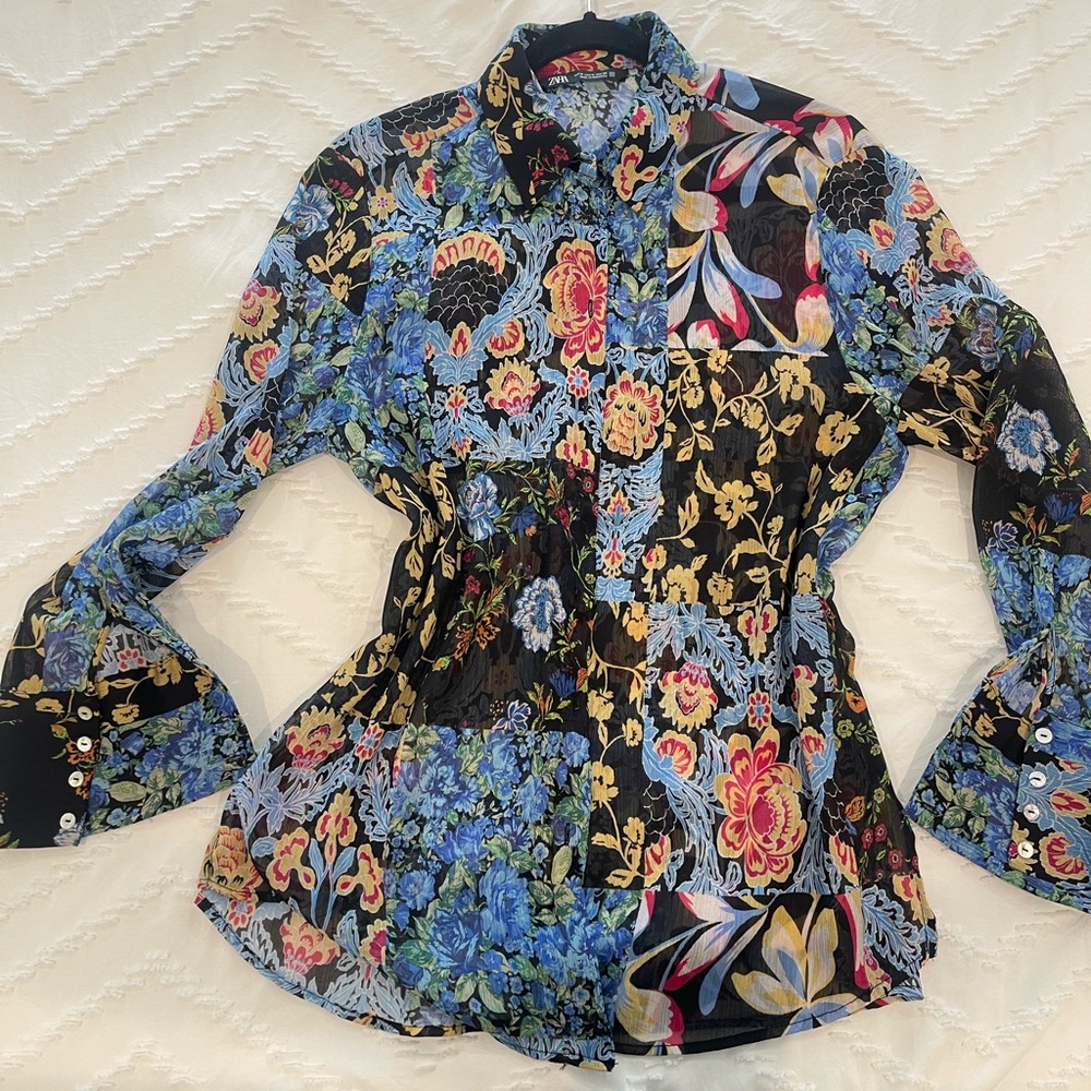 Zara Blue and Black Sleeve Button Down Shirt
